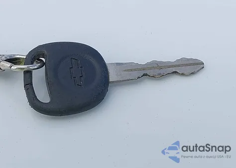 2001 Chevrolet Silverado 1500 Ls из США, поврежденный, VIN 2GCEC19T811324075